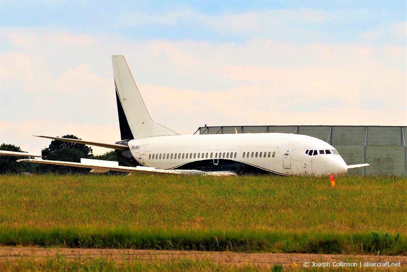 9H-OME · Boeing 737-505 · (NWI / EGSH)