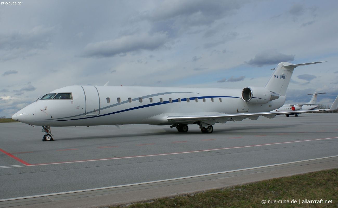 5A-UAD (8087) 2009 Bombardier CL-600-2B19 Challenger 850