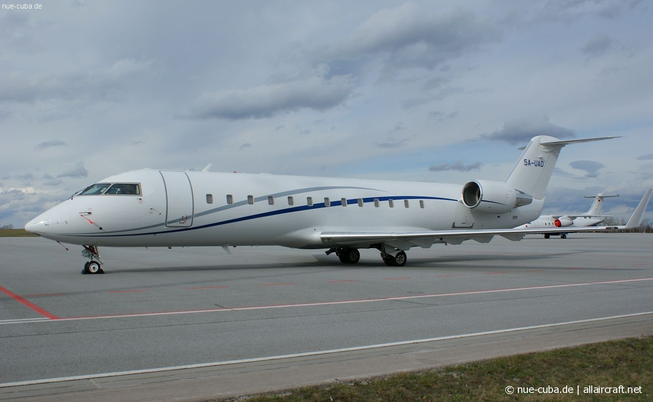 5A-UAD (8087) 2009 Bombardier CL-600-2B19 Challenger 850