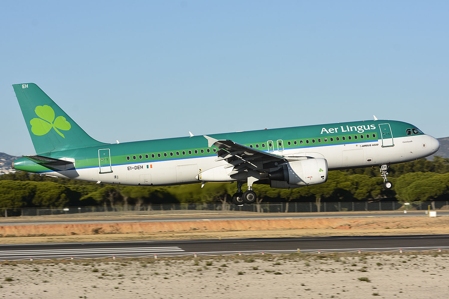 EI-DEH (cn 2294) Airbus A320-214