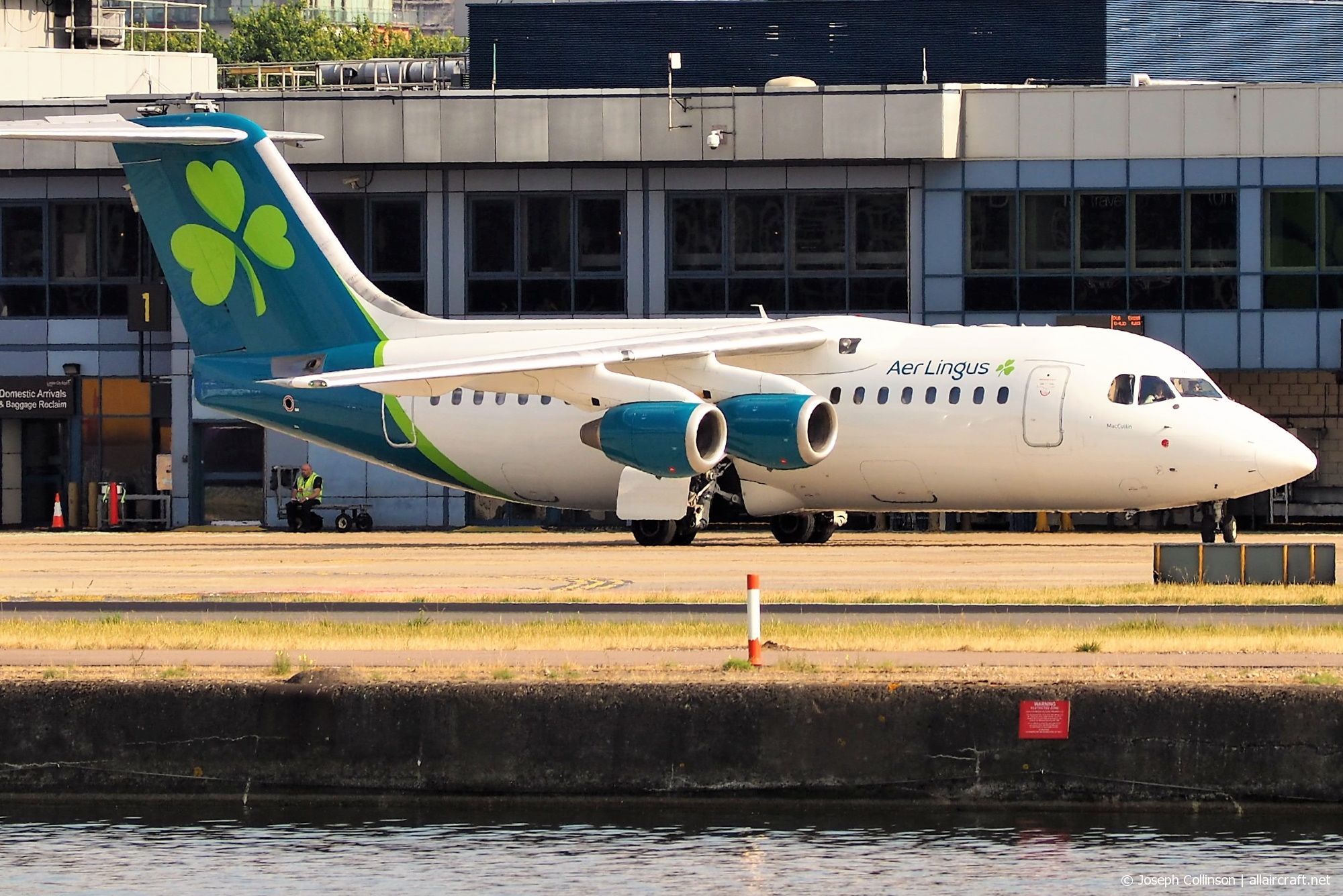 EI-RJD (E2334) 1998 British Aerospace Avro RJ85