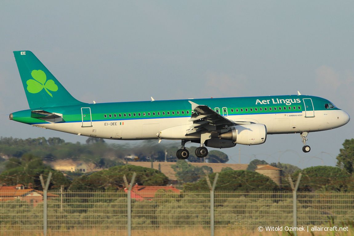 EI-DEE (cn 2250) Airbus A320-214