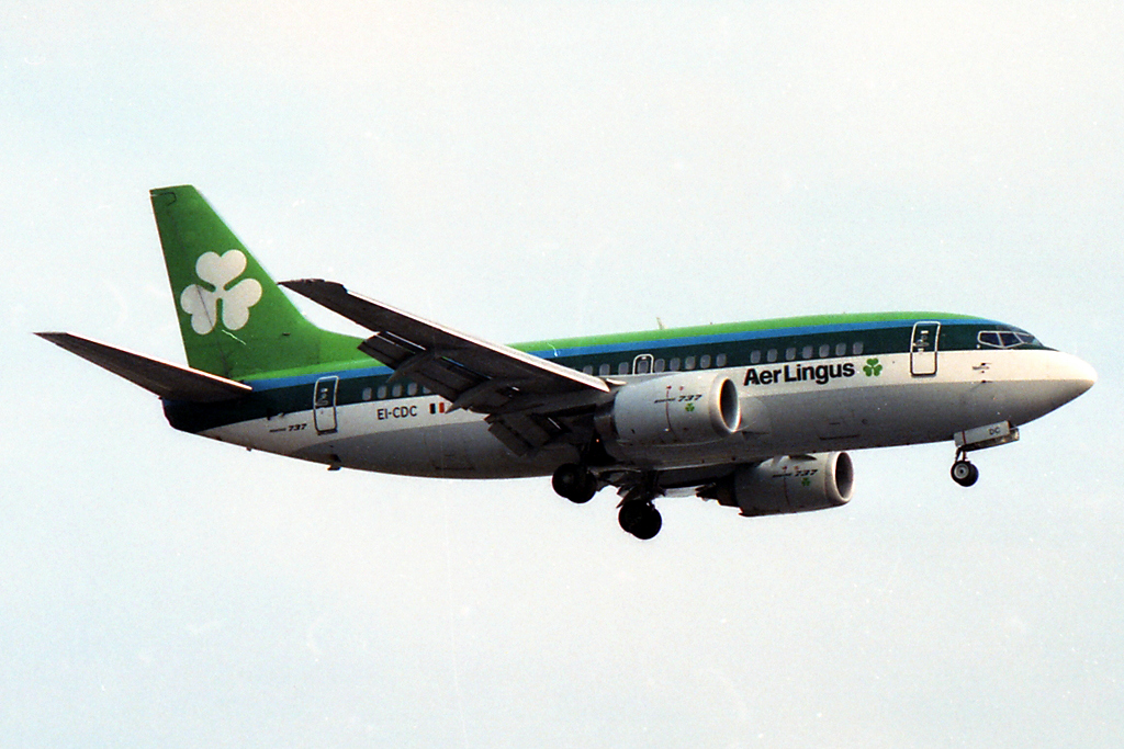 EI-CDC (cn 24968) Boeing 737-548