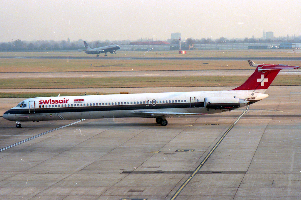 HB-INU (49358) 1986 McDonnell Douglas MD-81