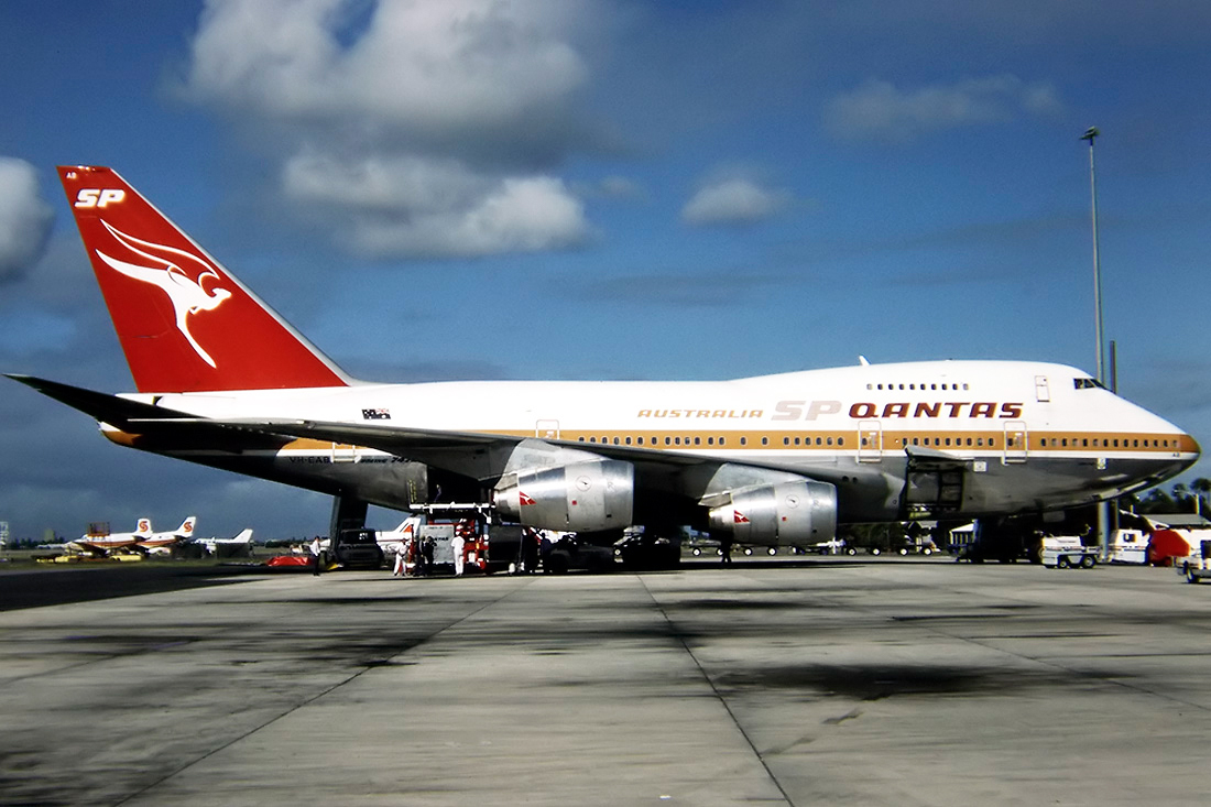 VH-EBA (20009) 1971 Boeing 747-238B