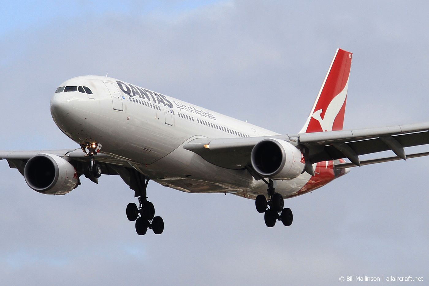 VH-EBQ (1198) 2011 Airbus A330-202