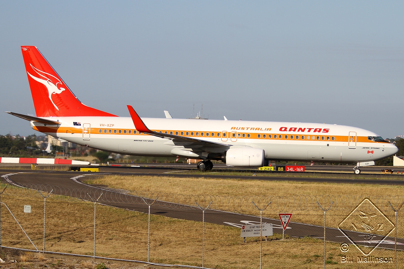 VH-XZP (44577) 2014 Boeing 737-838(WL)