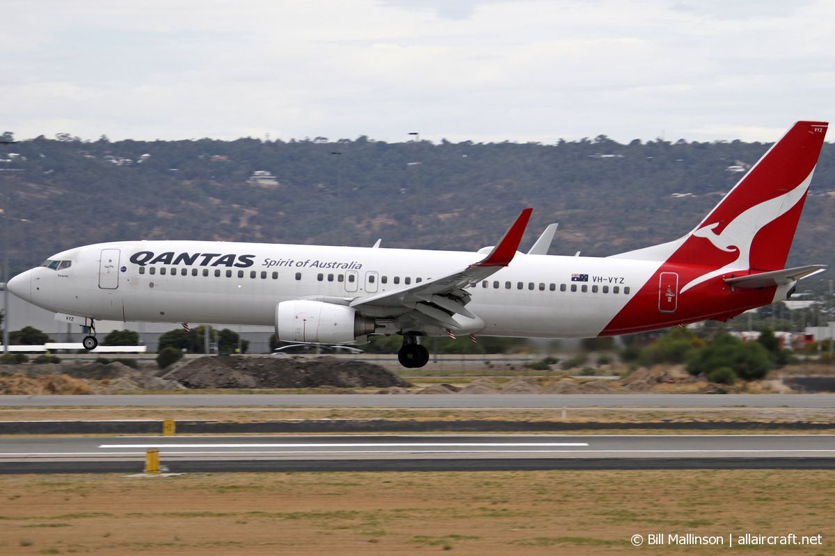 VH-VYZ (34190) 2011 Boeing 737-838(WL)