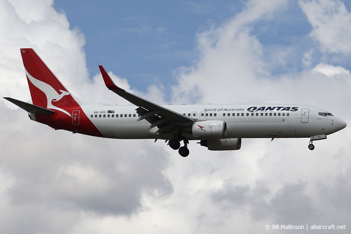 VH-VXC (30897) 2002 Boeing 737-838(WL)