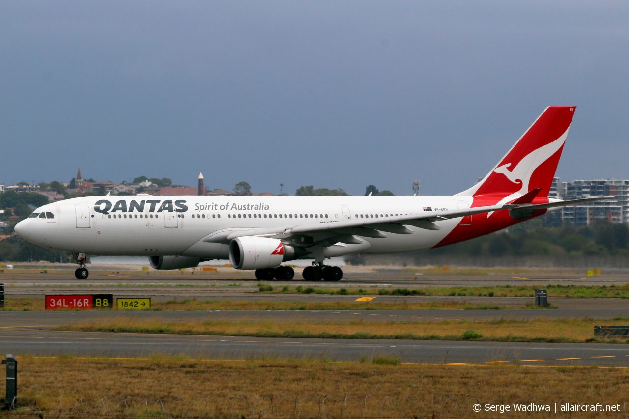 VH-EBS (1258) 2011 Airbus A330-202