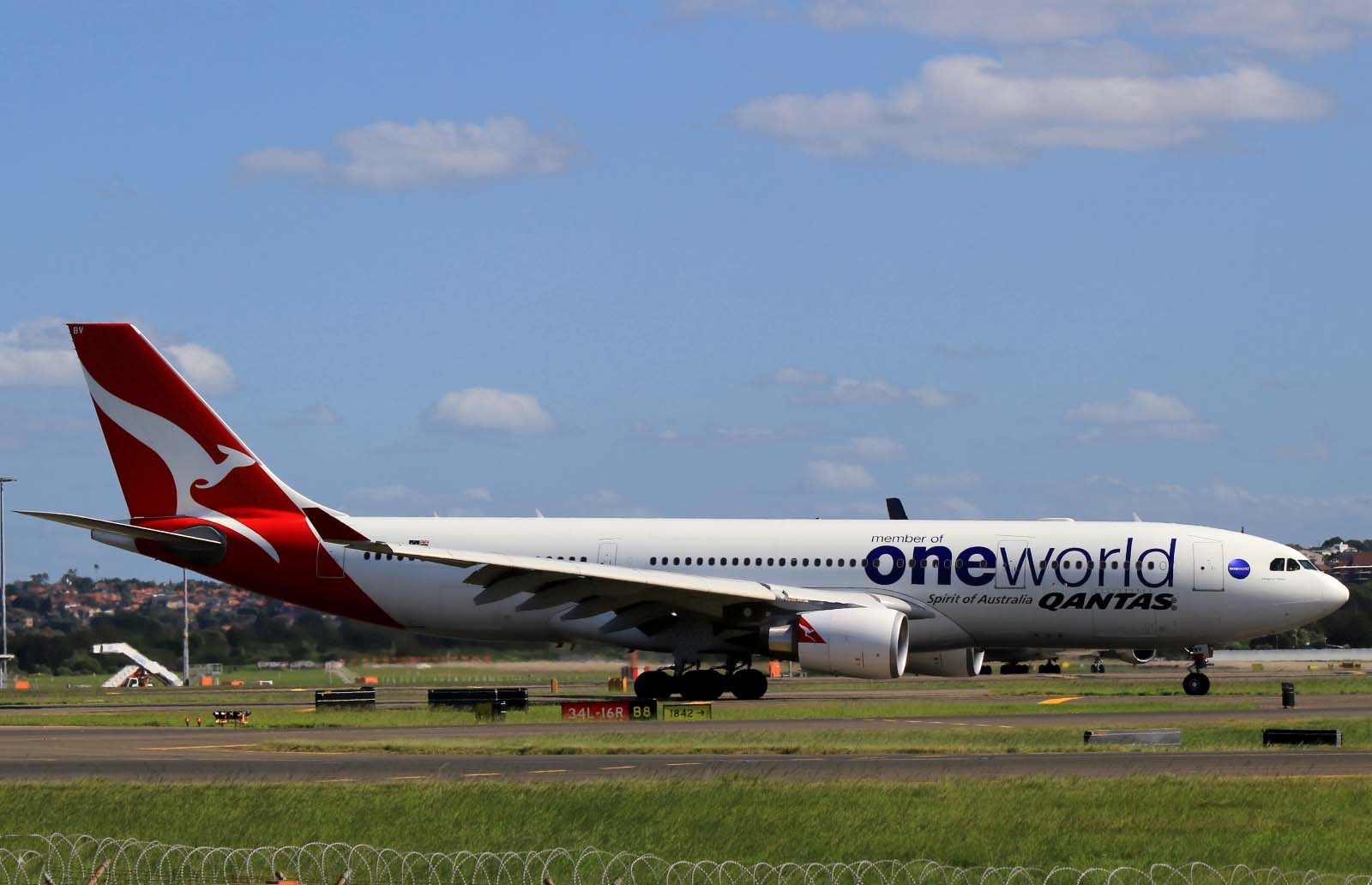 VH-EBV (1365) 2012 Airbus A330-203