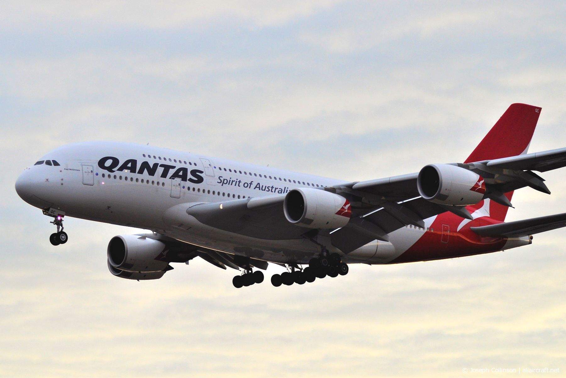 VH-OQC (022) 2008 Airbus A380-842