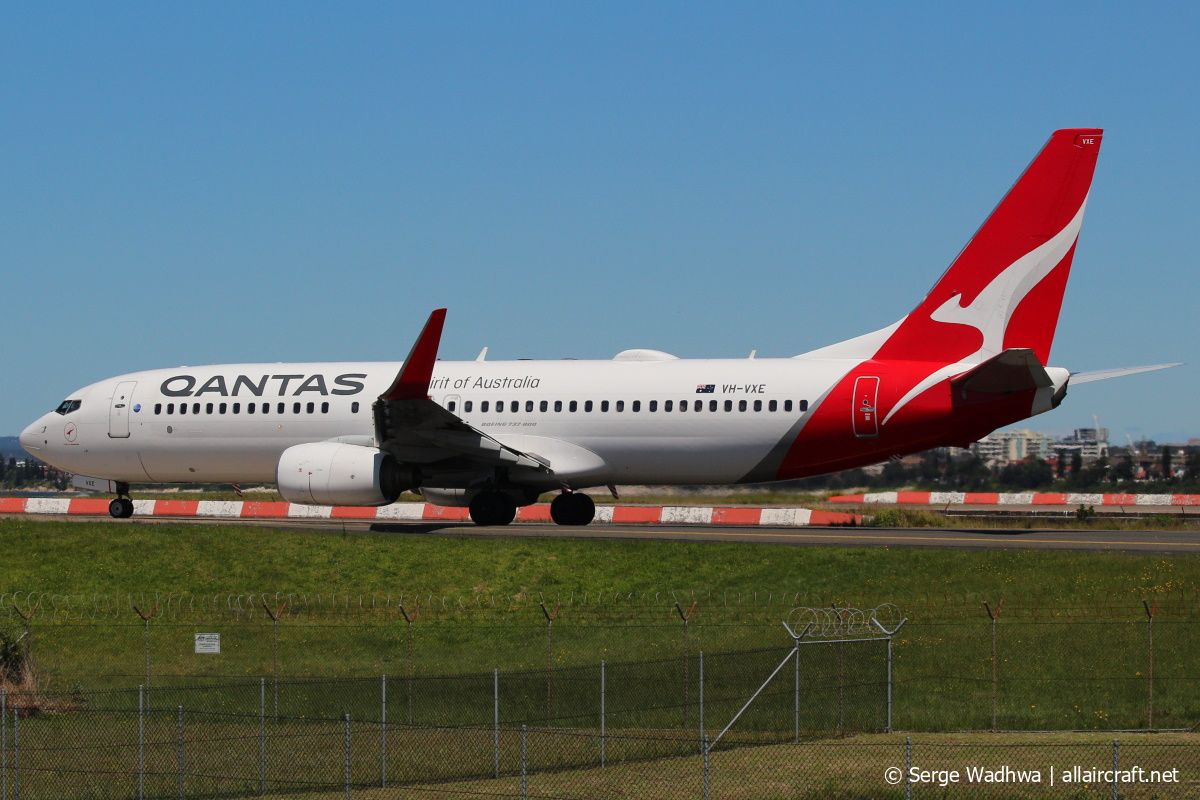 VH-VXE (30899) 2002 Boeing 737-838(WL)