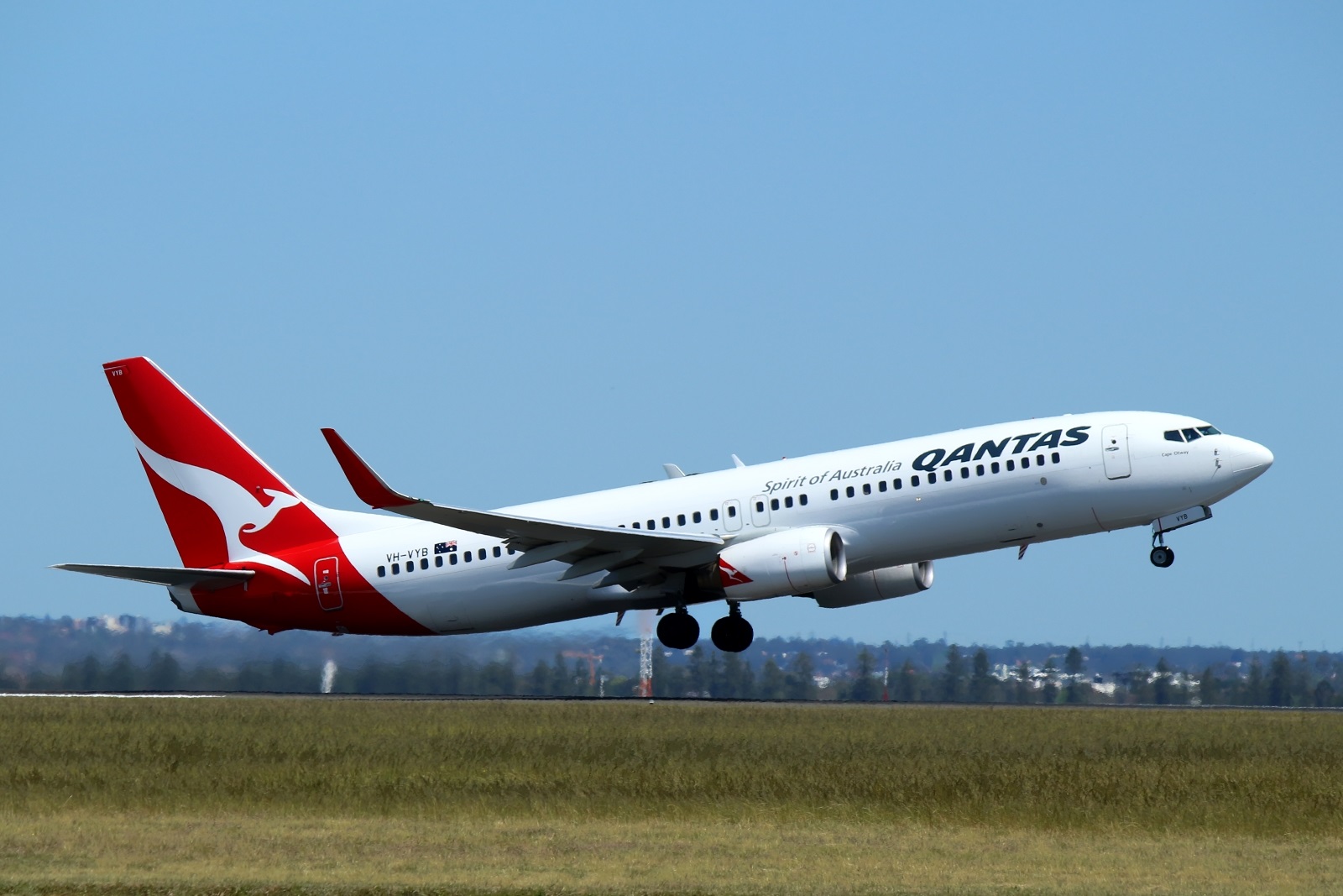 VH-VYB (33763) 2004 Boeing 737-838(WL)