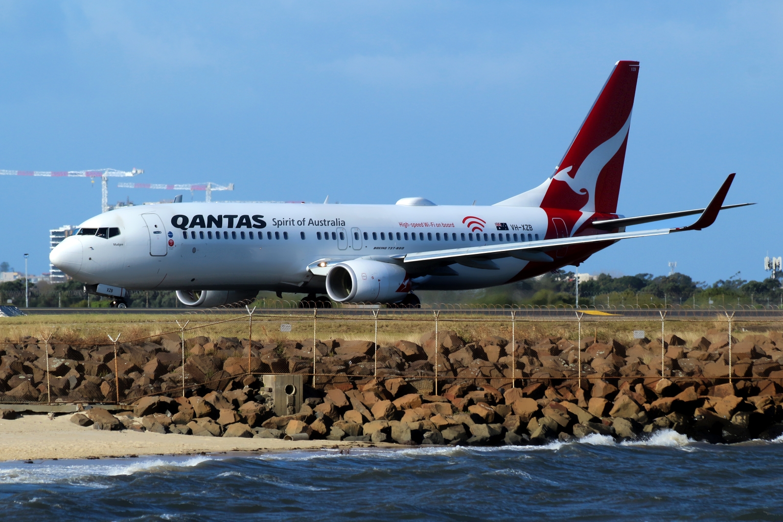 VH-XZB (39360) 2012 Boeing 737-838(WL)
