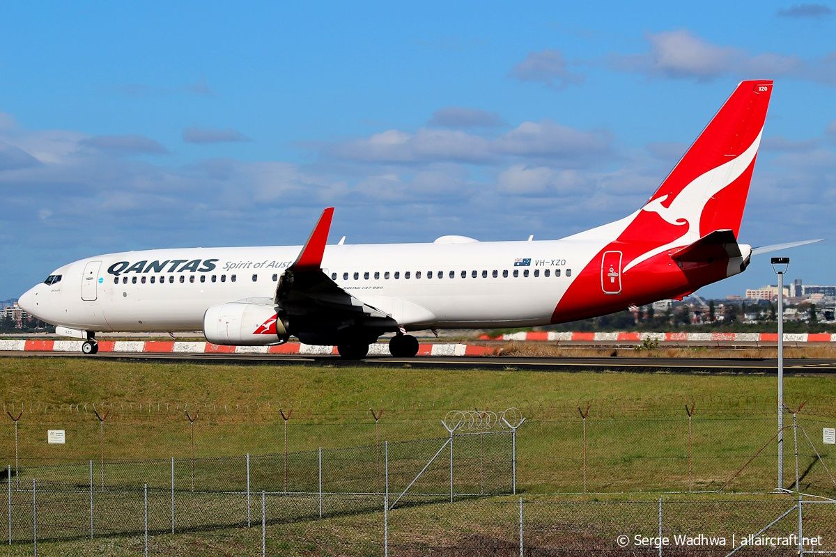 VH-XZO (44576) 2014 Boeing 737-838(WL)