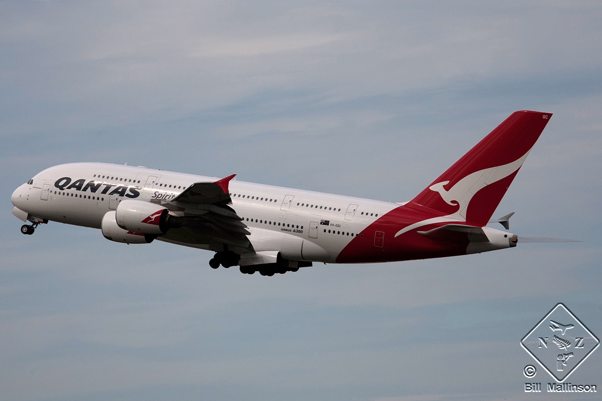 VH-OQC (022) 2008 Airbus A380-842