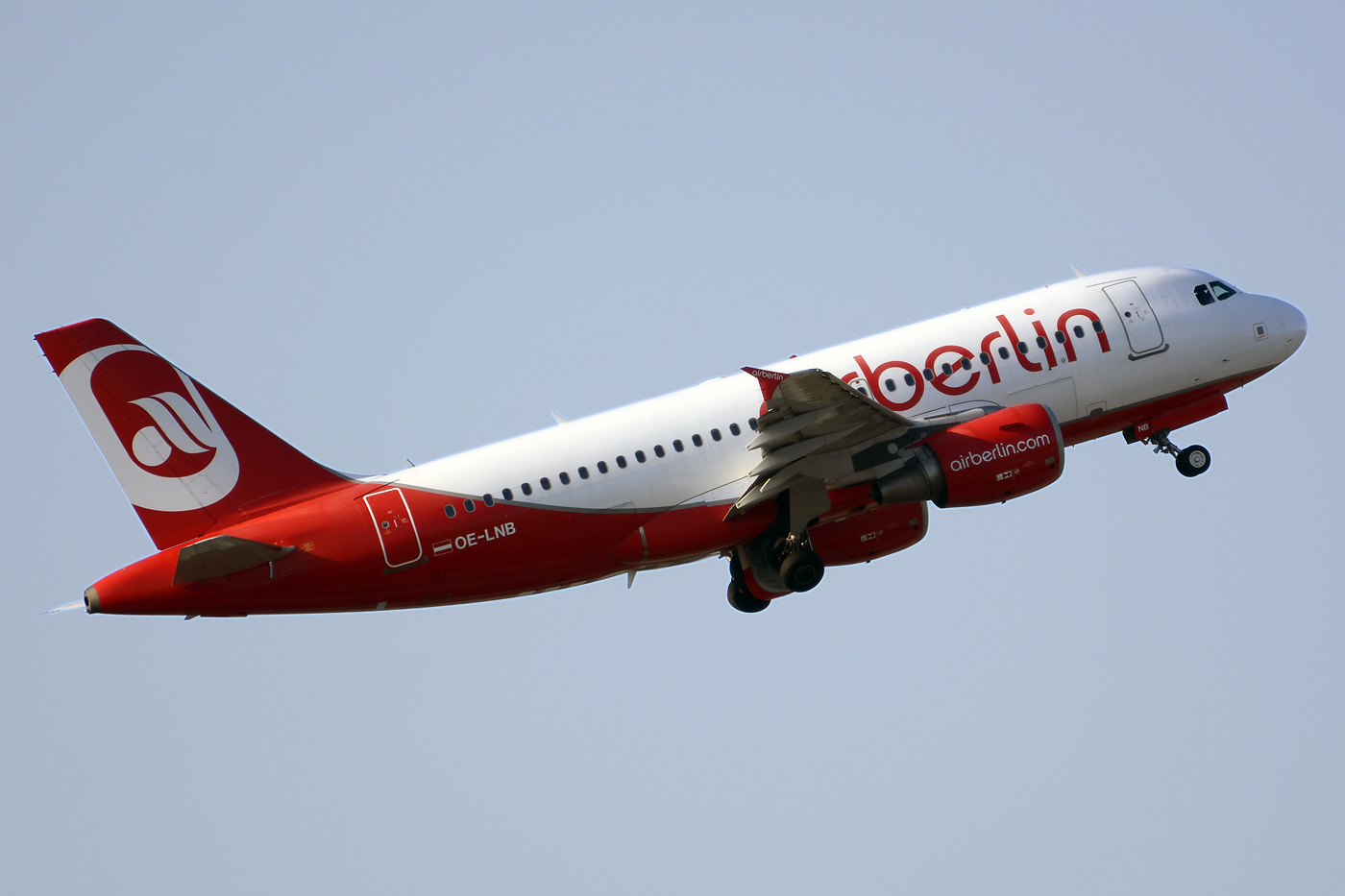 OE-LNB (3447) 2008 Airbus A319-112