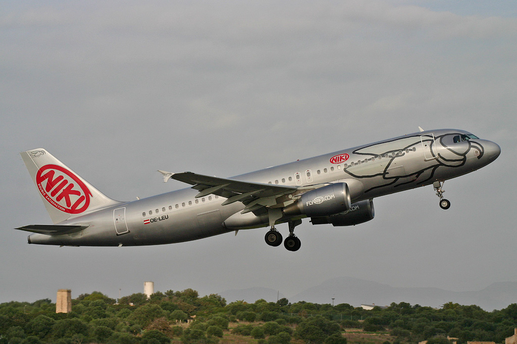 OE-LEU (2902) 2006 Airbus A320-214