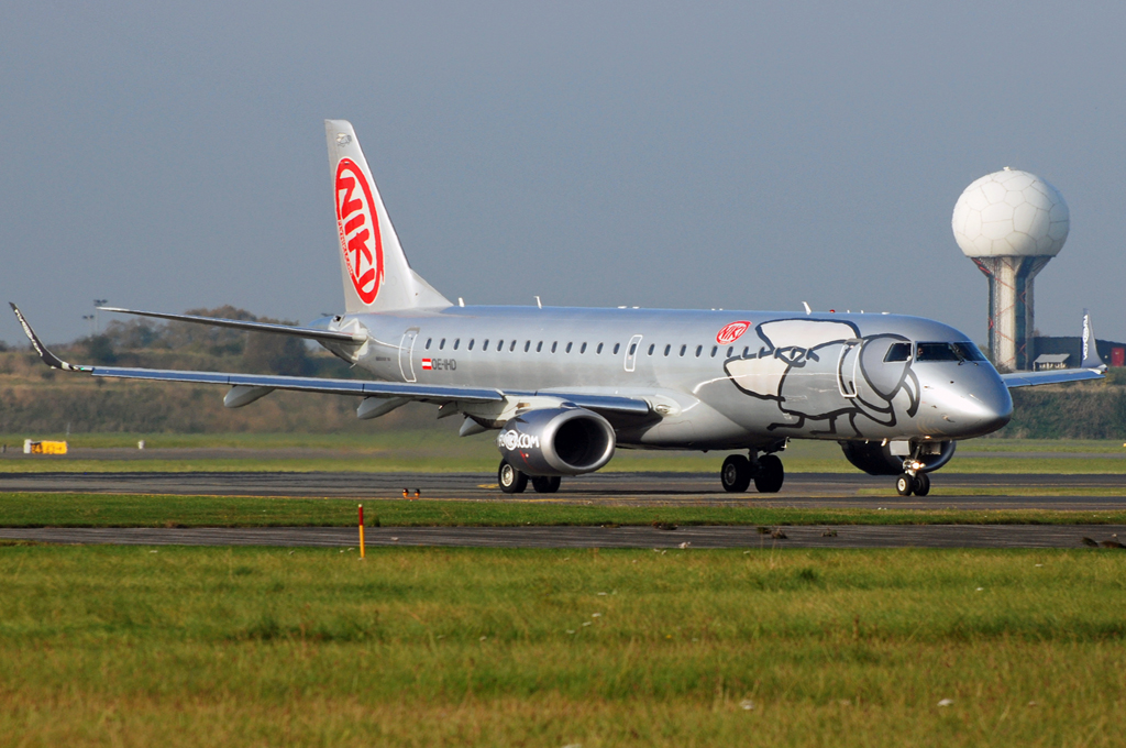 OE-IHD (19000354) Embraer 190-100LR