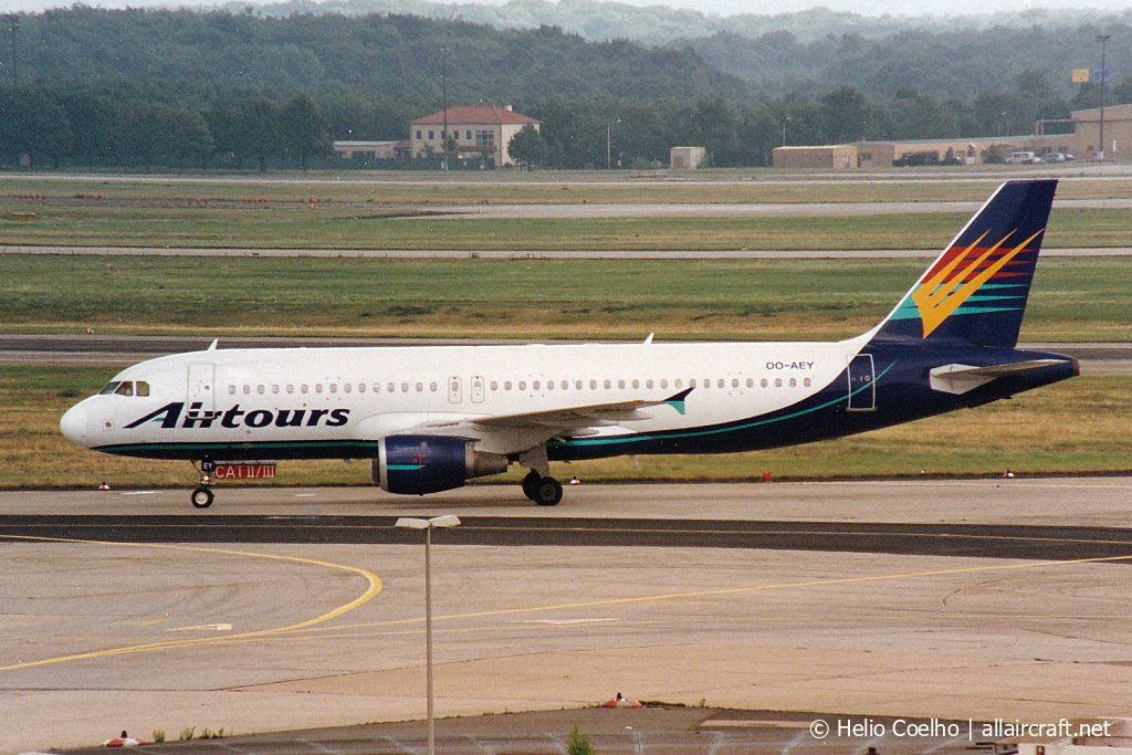 OO-AEY (348) 1992 Airbus A320-212