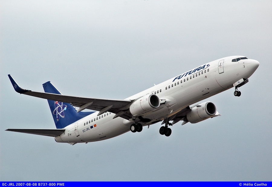 EC-JRL (030568) Boeing 737-85F