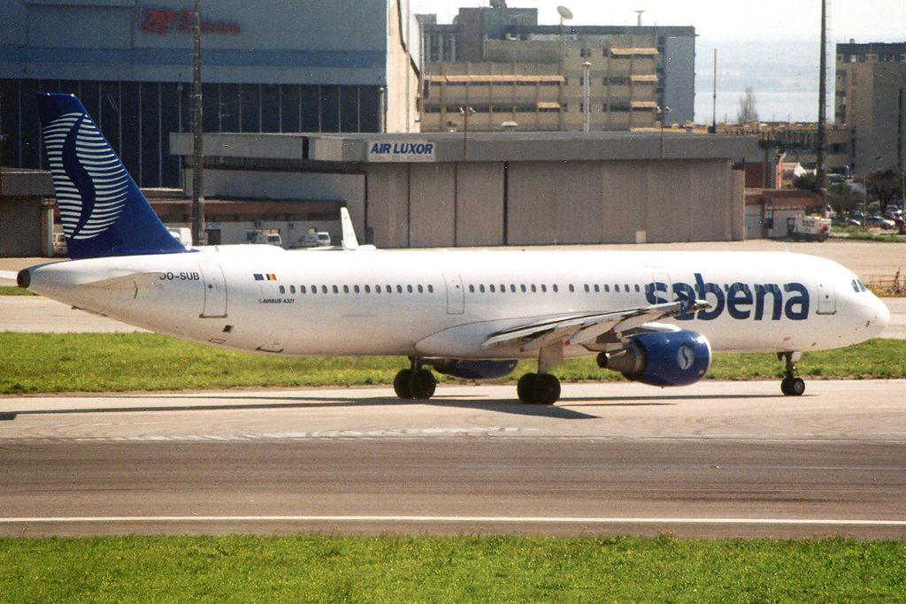 OO-SUB (995) 1999 Airbus A321-211
