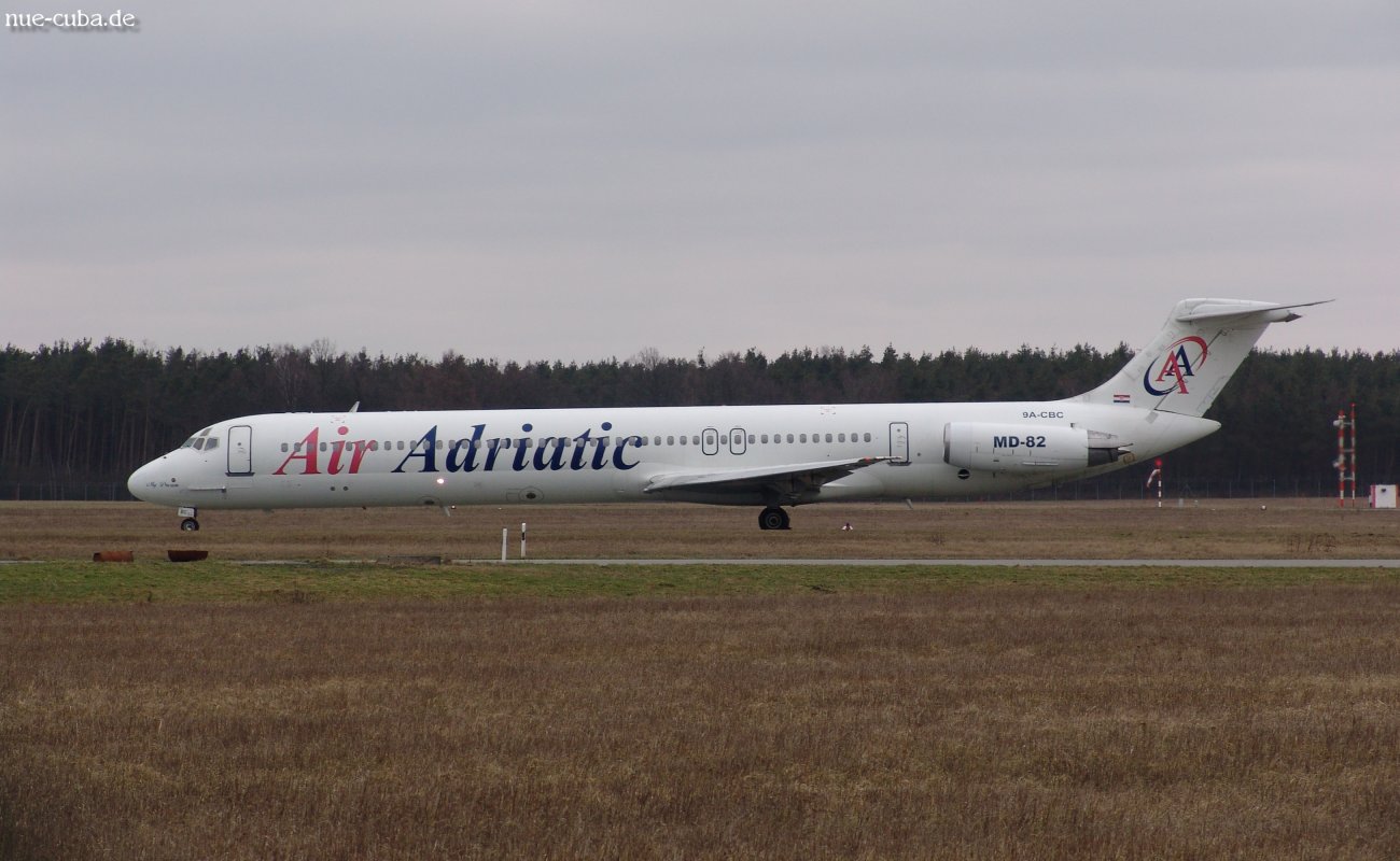 9A-CBC (cn 49143) McDonnell Douglas MD-82