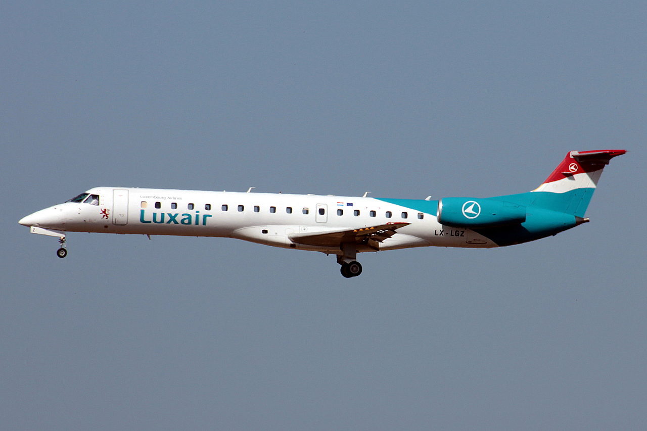 LX-LGZ (cn 145258) Embraer ERJ-145LU
