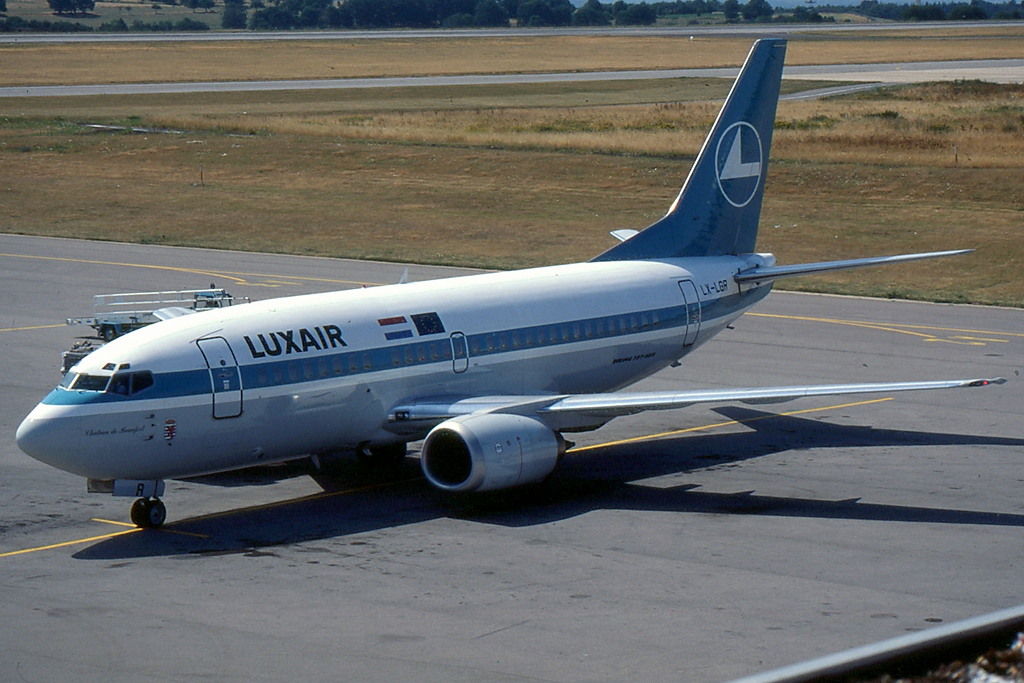 LX-LGR (27424) 1995 Boeing 737-528