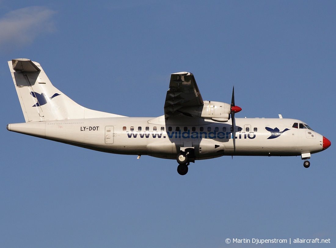 LY-DOT ( 176 ) 1990 ATR-42-300