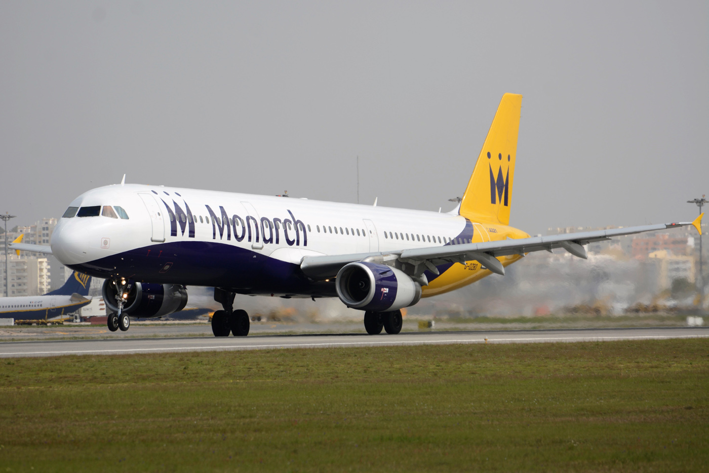 G-OZBO (1207) 2000 Airbus A321-231