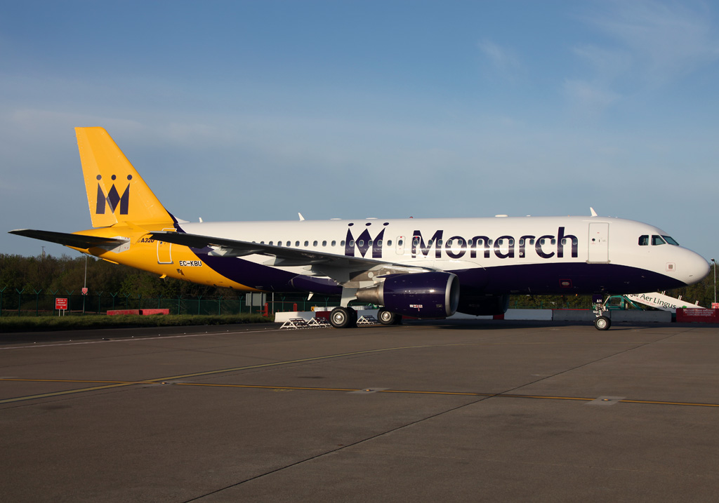 EC-KBU (1413) 2001 Airbus A320-214