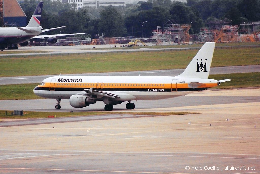 G-MONW (391) 1992 Airbus A320-212