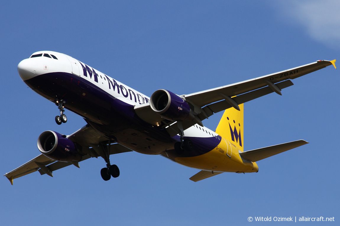 G-ZBAH (1413) 2001 Airbus A320-214