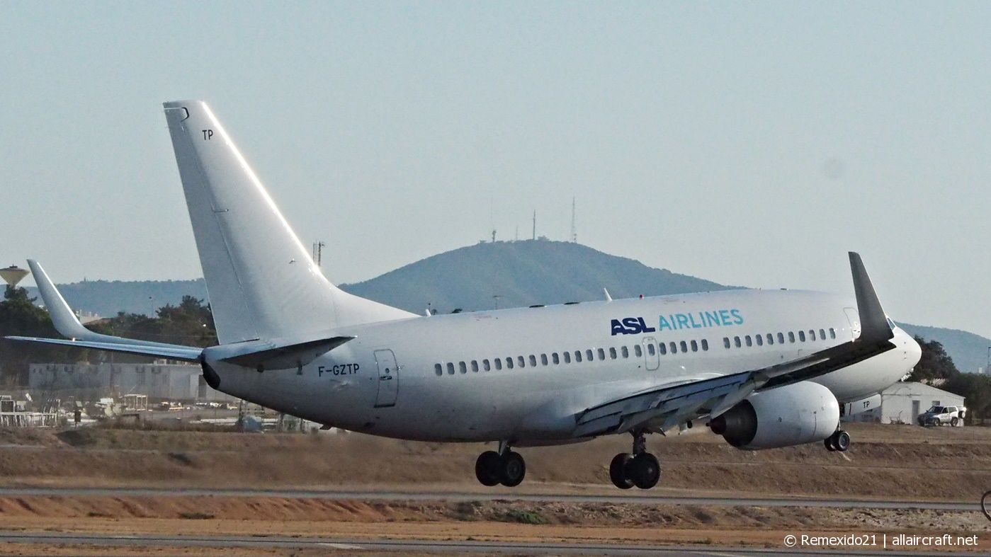 F-GZTP (29370) 2006 Boeing 737-71B WL