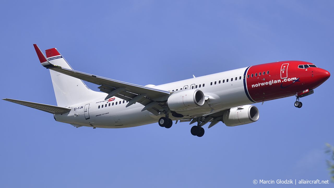 EI-FJN (41152) 2016 Boeing 737-8JP(WL)