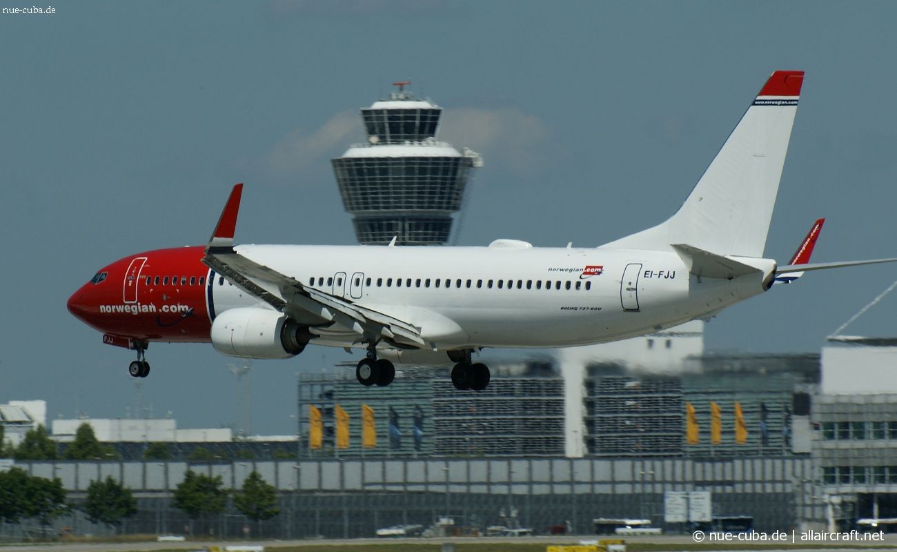 EI-FJJ (41148) 2016 Boeing 737-8JP WL