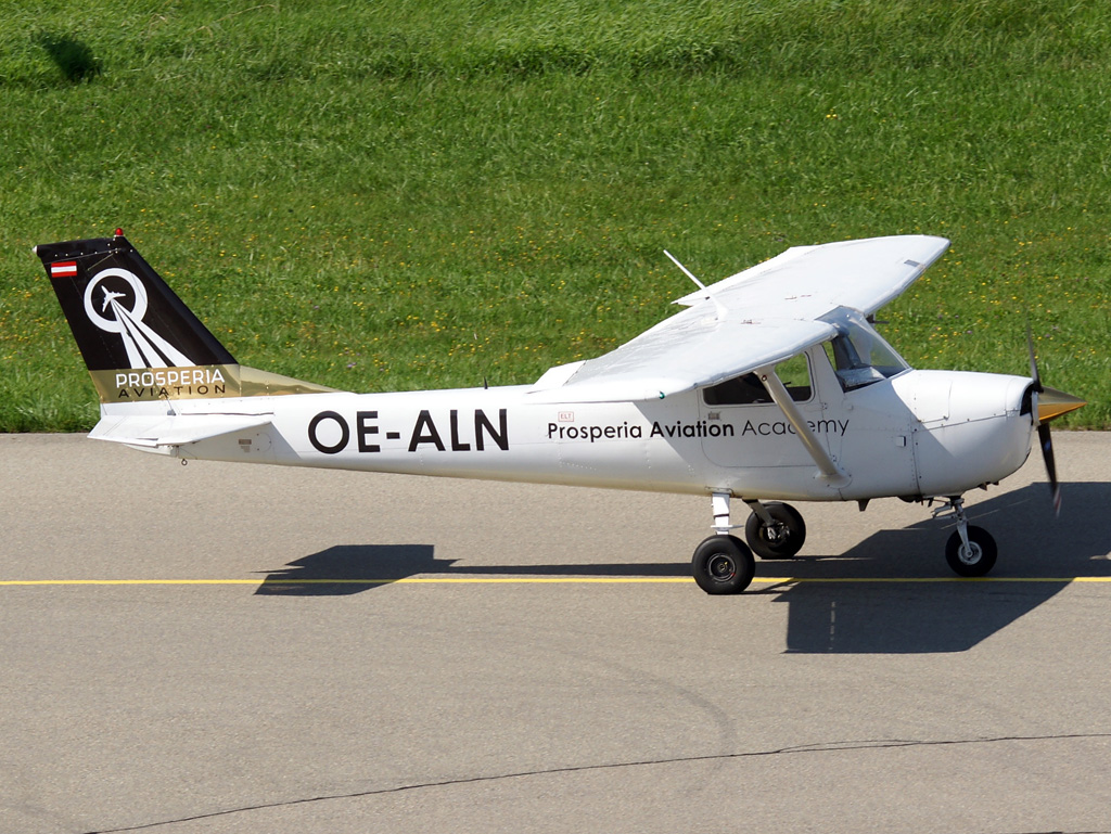 OE-ALN (F15000607) Reims F150K