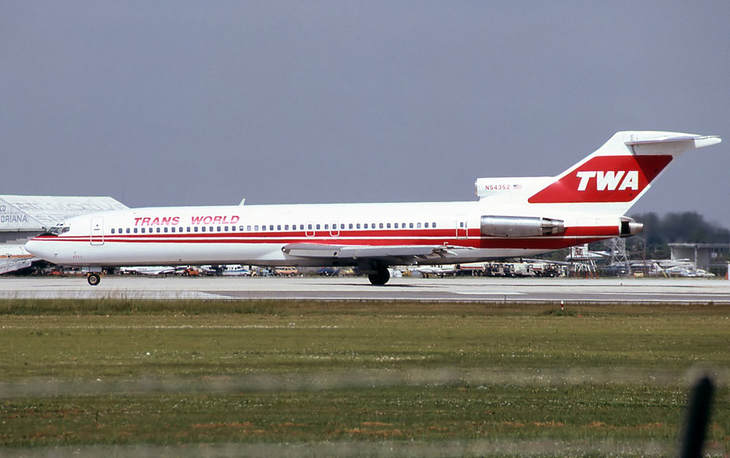 N54352 (21984) 1980 Boeing 727-231/Adv