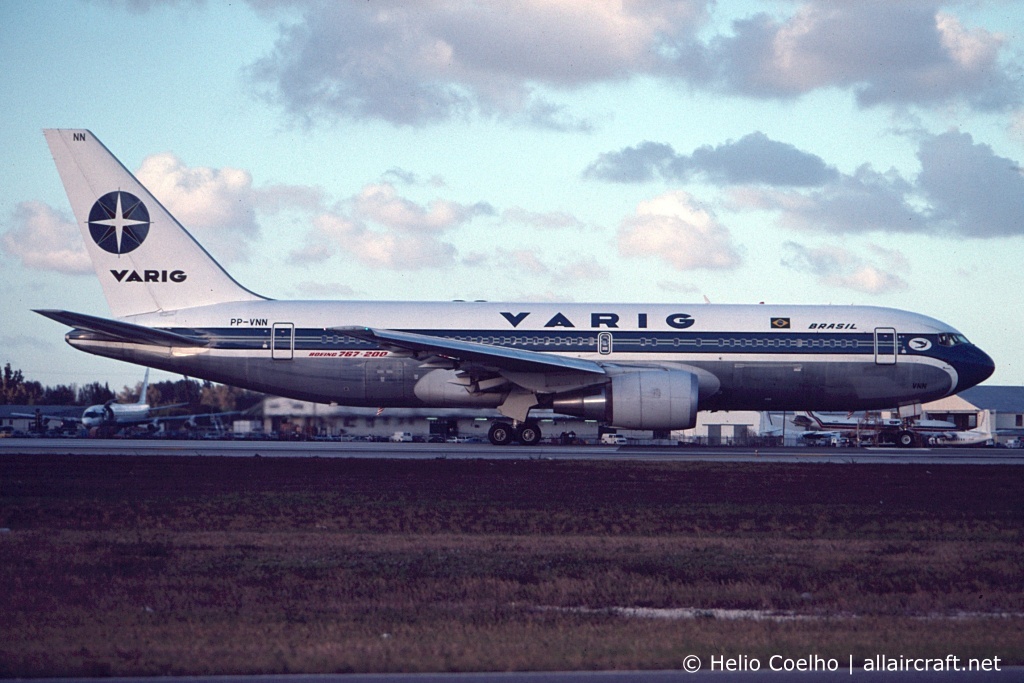 PP-VNN (23803) 1987 Boeing 767-241(ER)