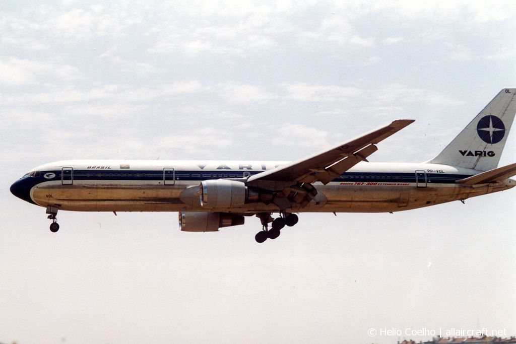 PP-VOL (24844) 1990 Boeing 767-341ER