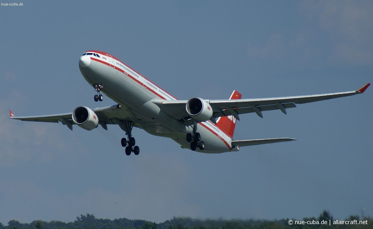 D-AERS (171) 1997 Airbus A330-322