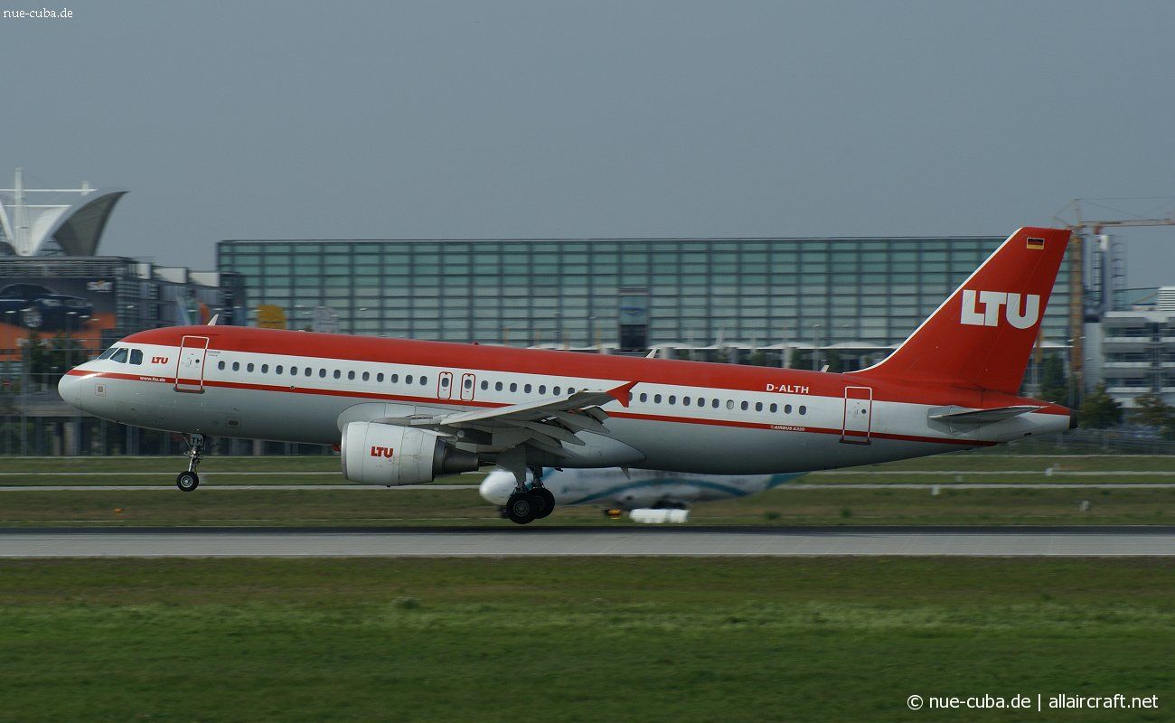 D-ALTH (1797) 2002 Airbus A320-214