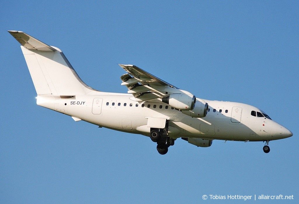 SE-DJY (E1224) 1993 British Aerospace Avro RJ70