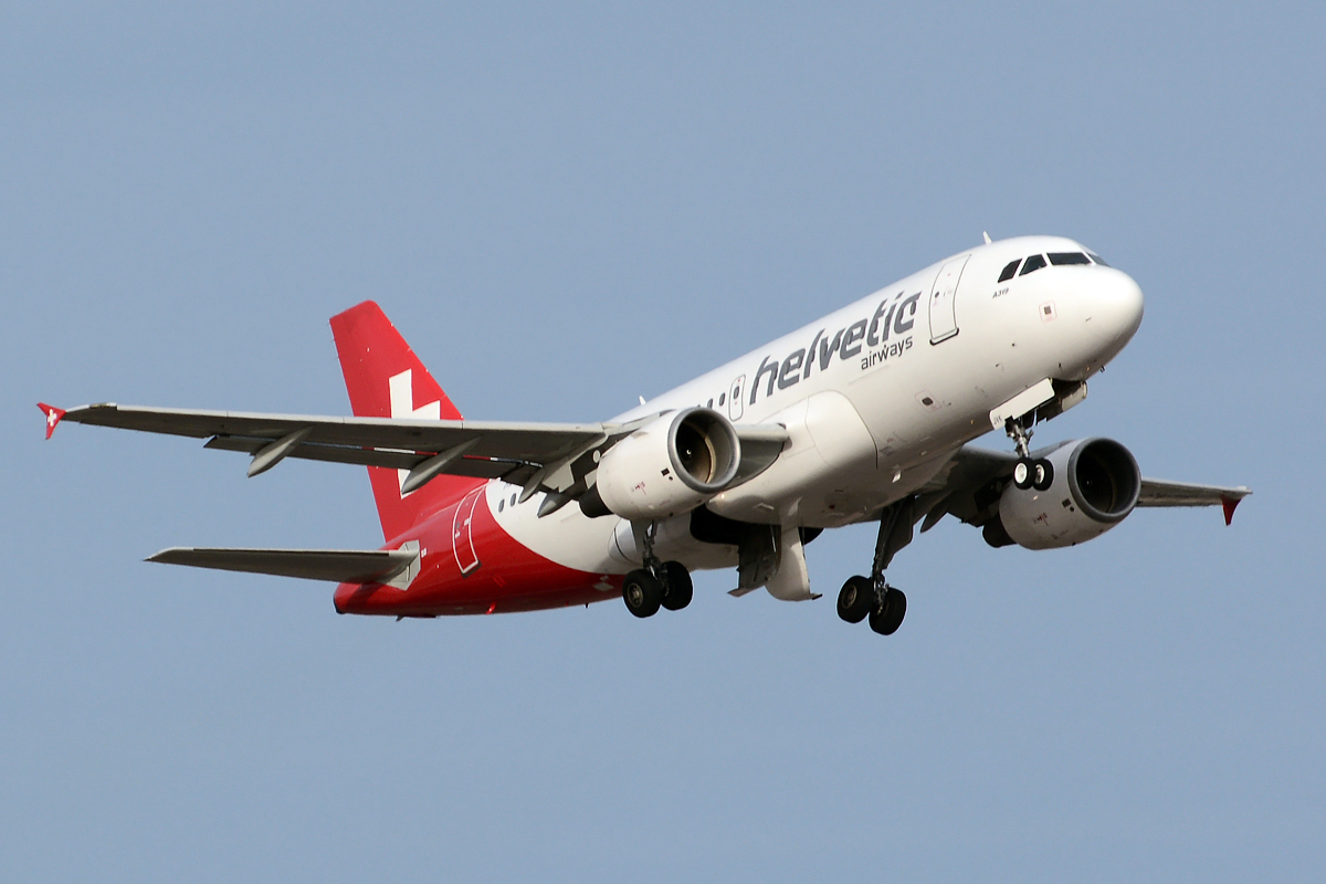 HB-JVK (1886) 2003 Airbus A319-112