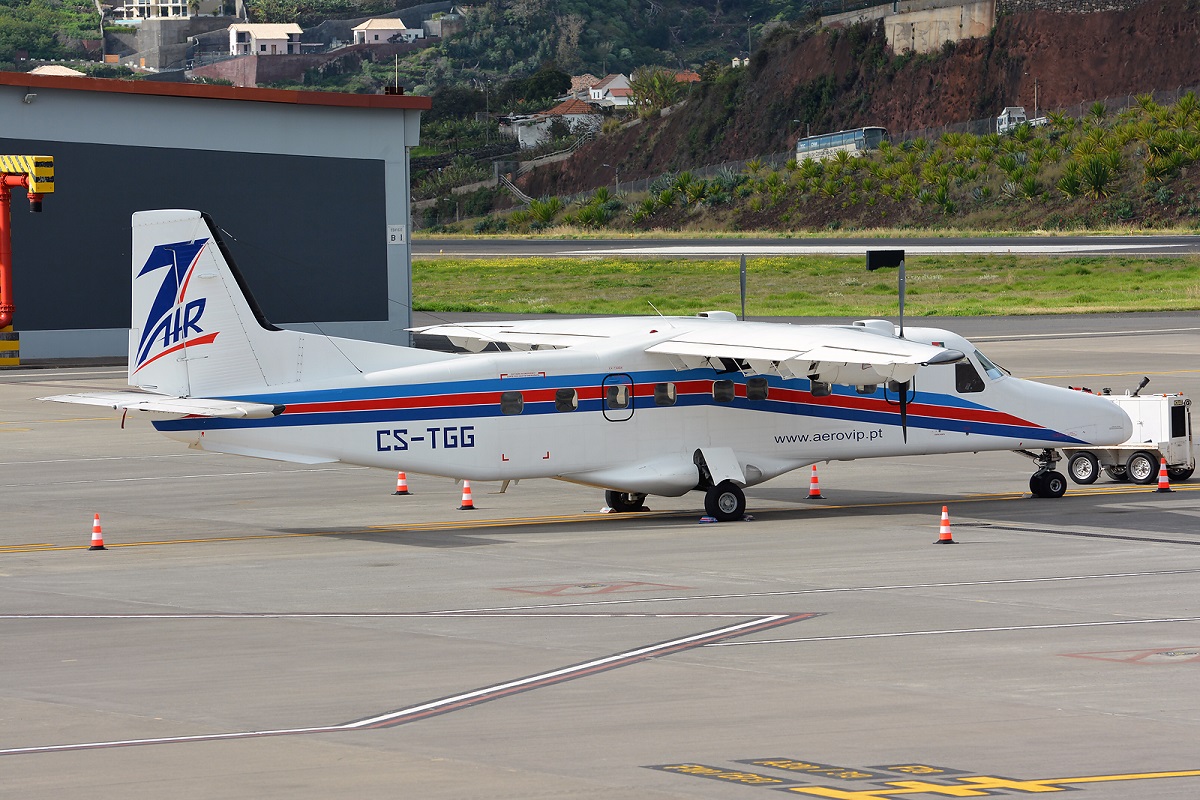 CS-TGG (cn 8160) Dornier Do-228-202