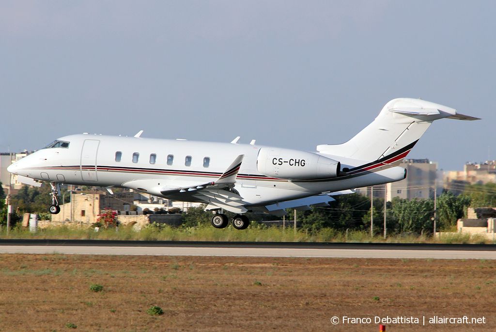 CS-CHG (20699) 2017 Bombardier BD-100-1A10 Challenger 350