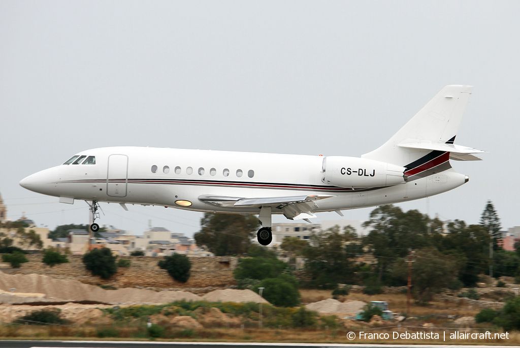 CS-DLJ (54) 2004 Dassault Falcon 2000 EX