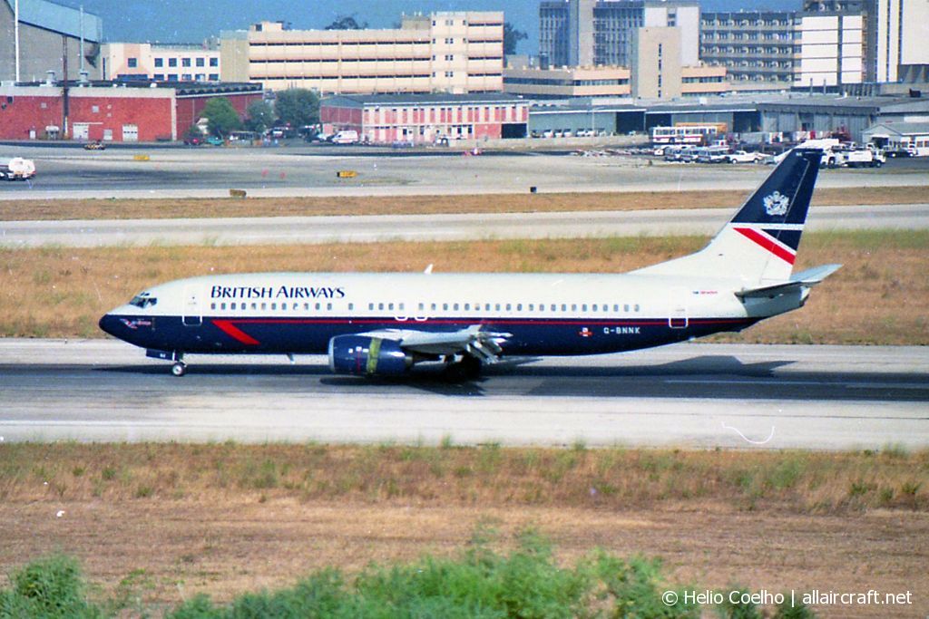 G-BNNK (24069) 1988 Boeing 737-4Q8